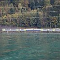 SONY DSC  ABt - B Jumbo et RBDe 565 le long du lac de Thun