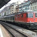 DSCF8714  Re 4/4 II avec IR pour Locarno à Olten