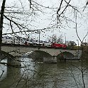 P1040042  Pont sur la Reuss près de Turgi. C'est le plus vieux pont du réseau ferroviaire suisse encore en service.