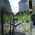 DSCF8930  A la sortie de la gare de Lauterbrunnen