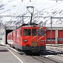 DSC25991  Rame réversible venant d'arriver de Göschenen à Andermatt qui va se garer dans le dépôt.