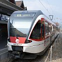 DSC04503  Croisement à Sarnen. Les "Spatz" ABe 130 ne sont pas équipés de crémaillères et effectuent les courses S5 entre Giswil et Lucerne ainsi que les trains régionaux entre Interlaken Ost et Meiringen