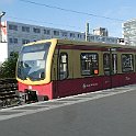 Une rame du S-Bahn à la gare de Warschauer Strasse