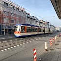 Un tram de la ligne 2 ou 9 dans la Nieder-Ramstädter Strasse