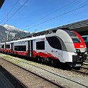 Un Desiro avec décor Tirol pour un service Innsbruck - Bolzano.