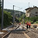 Aiguille d'entrée depuis la Suisse et signal d'entrée de Boncourt. La frontière passe environ au niveau du carré.
