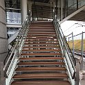 Quelques mois plus tard, voilà les escaliers qui permettront de relier la gare TGV à la halte sur la ligne Delle-Belfort