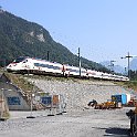 RABe 503 avec livrée Zürich - München sur la ligne de faîte du Lötschberg près du chantier d'aménagement de la tranchée couverte d'Engstlige