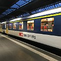Zürich HB. L'IC 3 viebt d'arriver de Chur. Il s'agissait d'un train de remplacement composé de voitures VU I