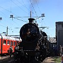La C 5/6 recule vers le train navette