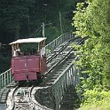 La cabine 1 s'engage sur le pont sur le Reichenbach