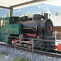 Locomotive-monument à Kandersteg: Cette locomotive sur voie de 60cm a été utilisée pour la construction de la ligne