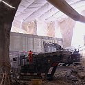 Entre le tunnel et la tranchée couverte, bande transporteuse pour l'évacuation des matérieux d'excavation.